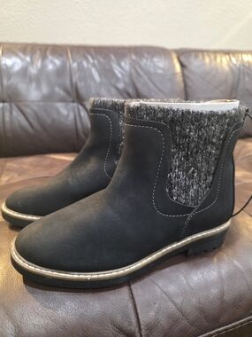 St. John's Bay Black Suede-Look Ankle Boots with Gray Knit Collar